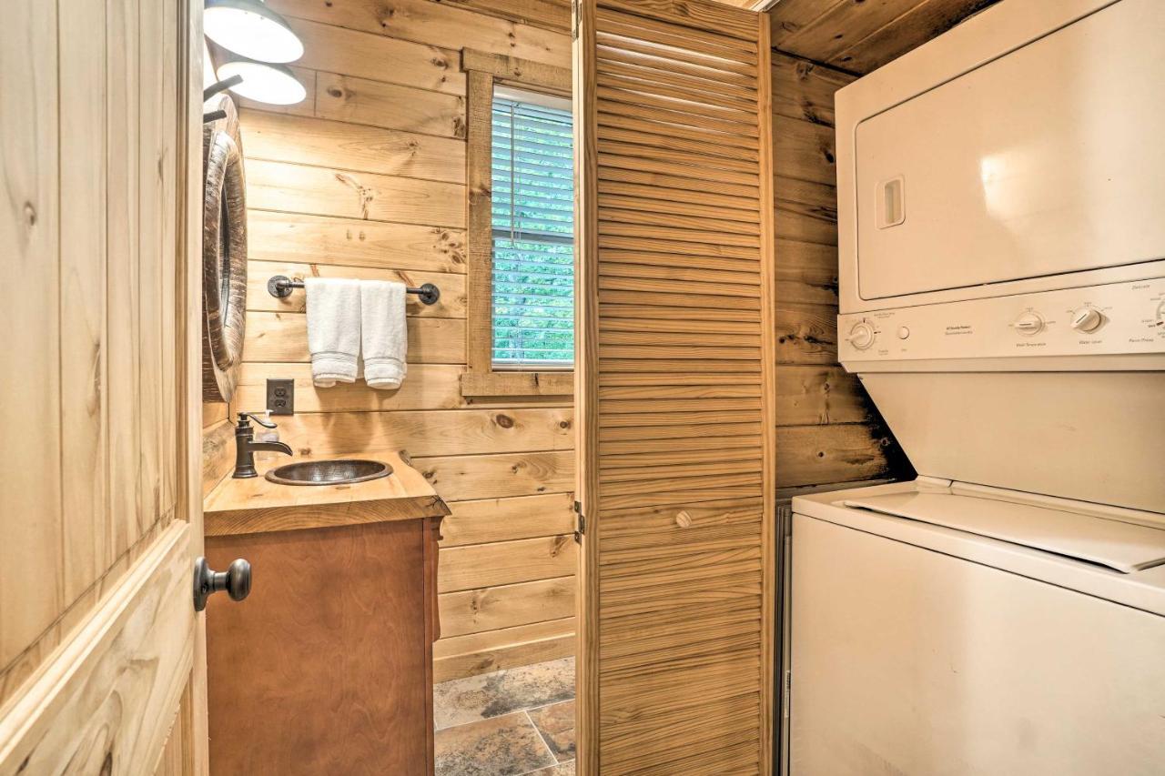 Peaceful Cabin On 3 Private Acres Deck And Fire Pit Blairsville Extérieur photo